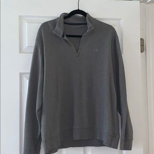 Gray Vineyard Vines hoodie